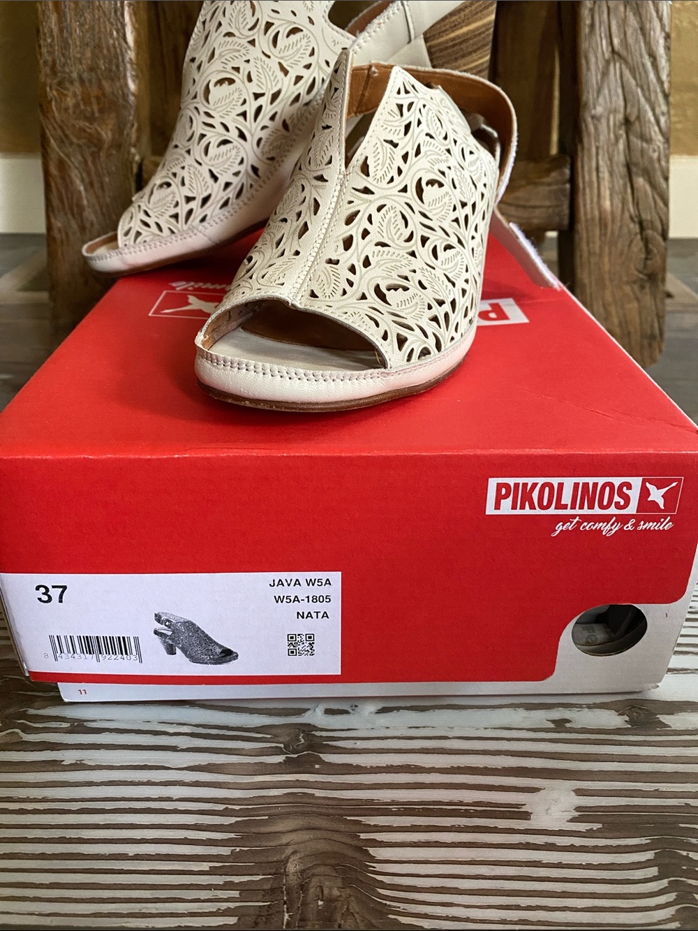 🤍Rare Pikolinos🤍Cream Laser-Cut Lace Look Leather Slingback Sandals - Picture 14 of 16